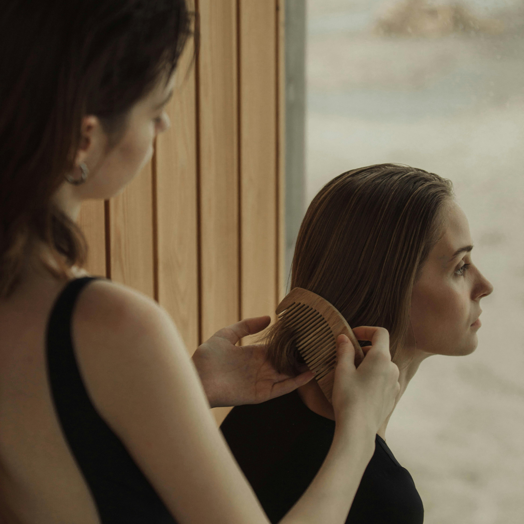 Scalp Health & Nourishing Hair Care: The Canadian Approach to Stronger, Healthier Hair